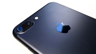 The Best iOS Camera App Updated for the iPhone 7 Plus' Dual Camera